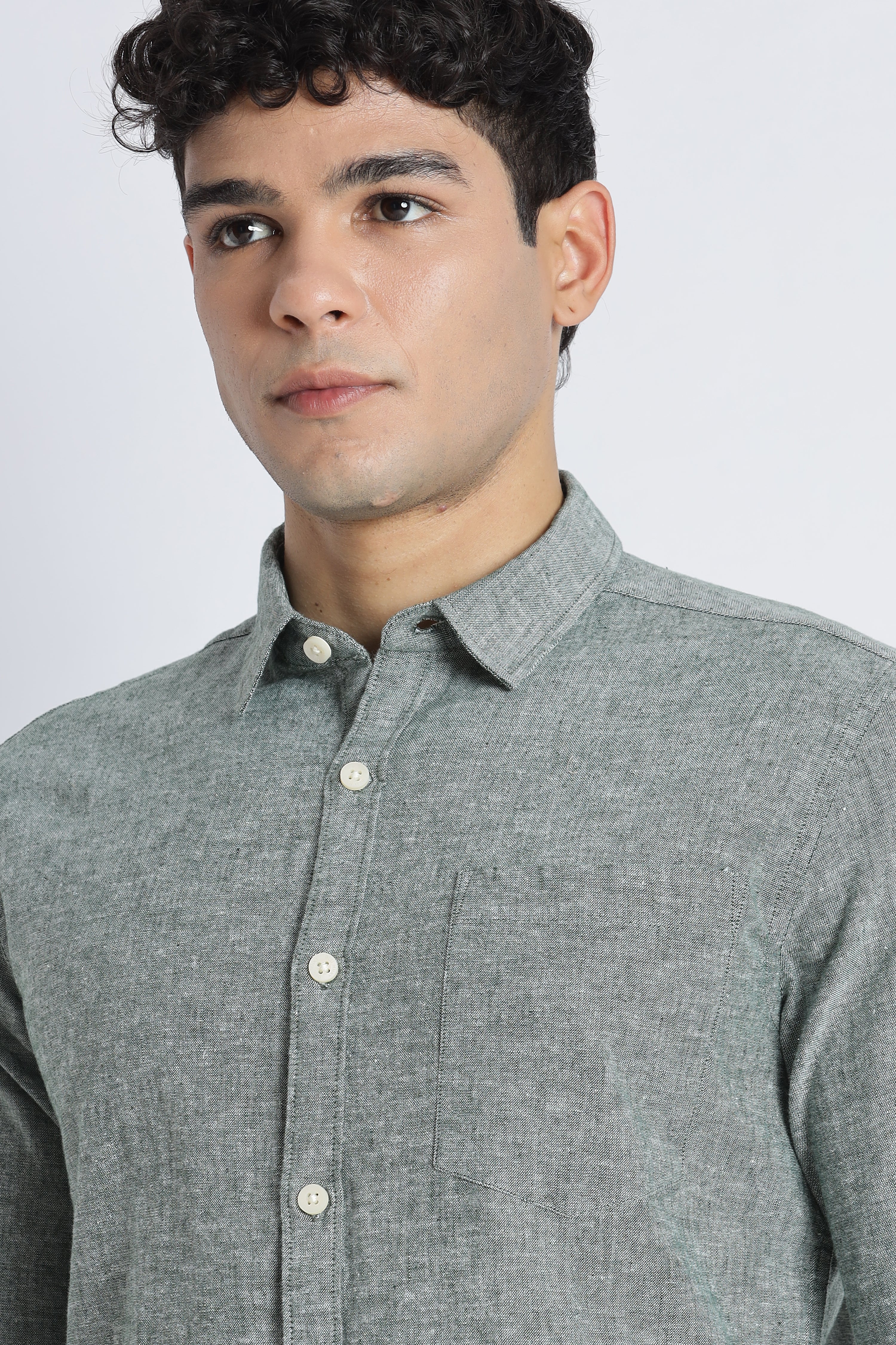 Men Linen Solid Casual Shirt - Image 6