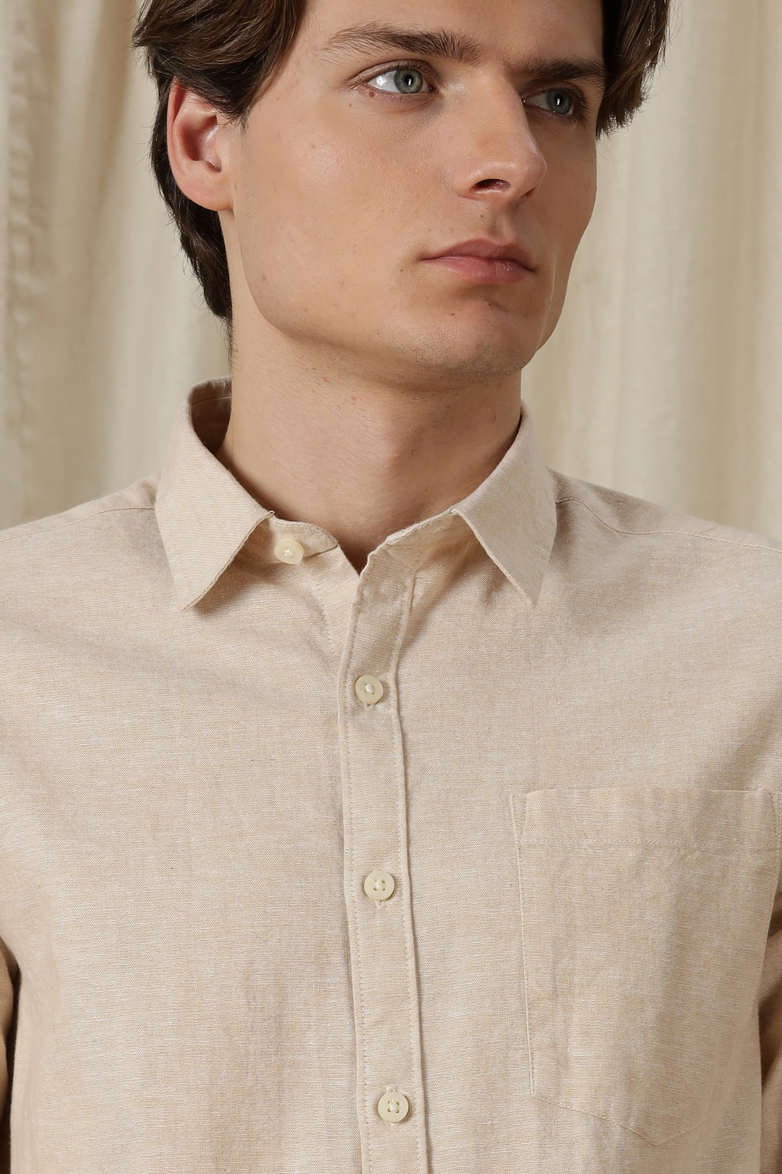 Men Linen Solid Casual Shirt - Image 4