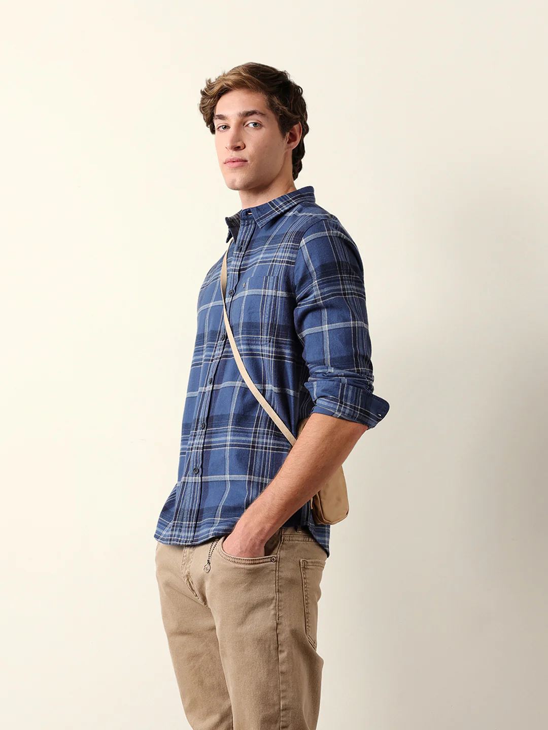 Men Long Sleeves Shirt - Image 4
