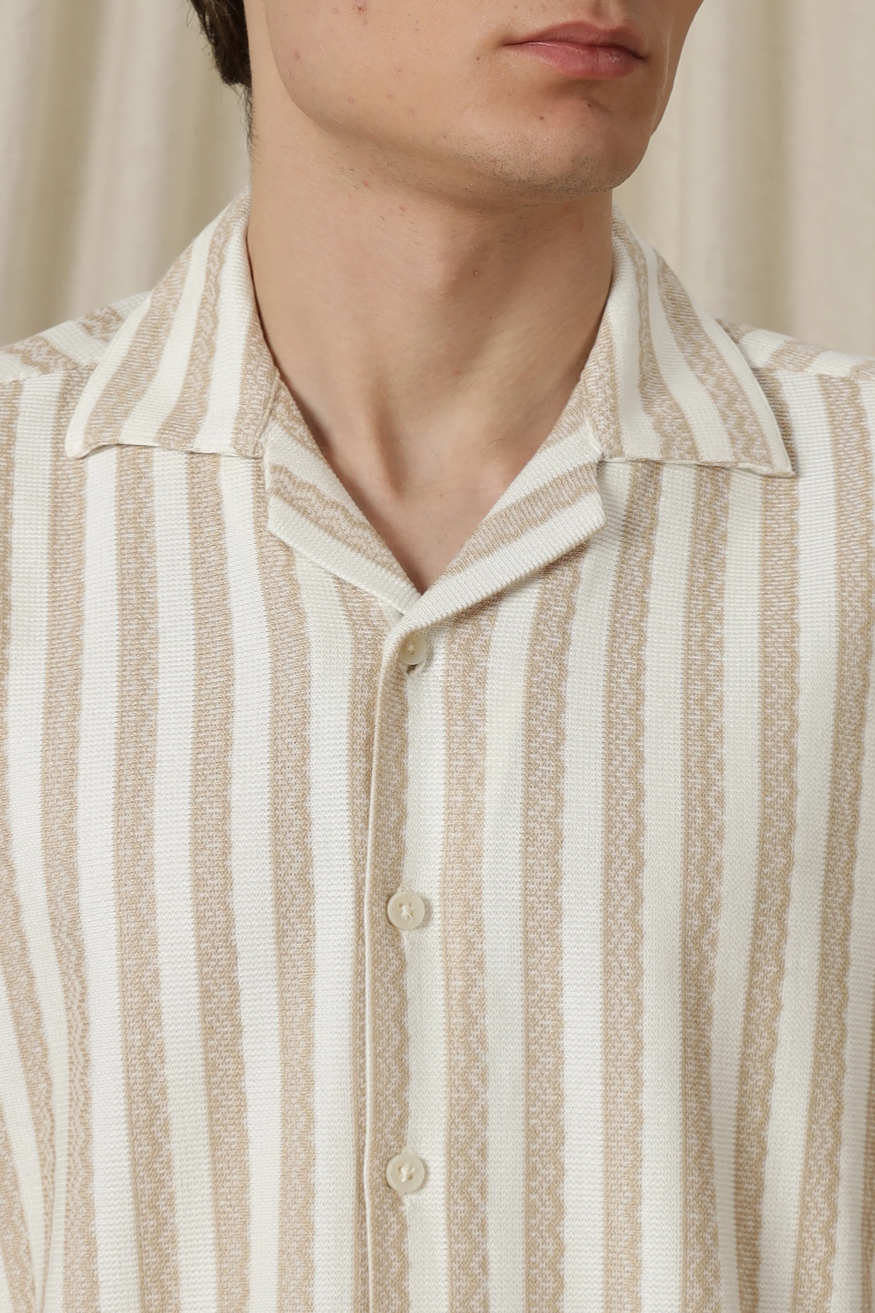 Men Loose Fit Textured Casual Shirt - Image 2