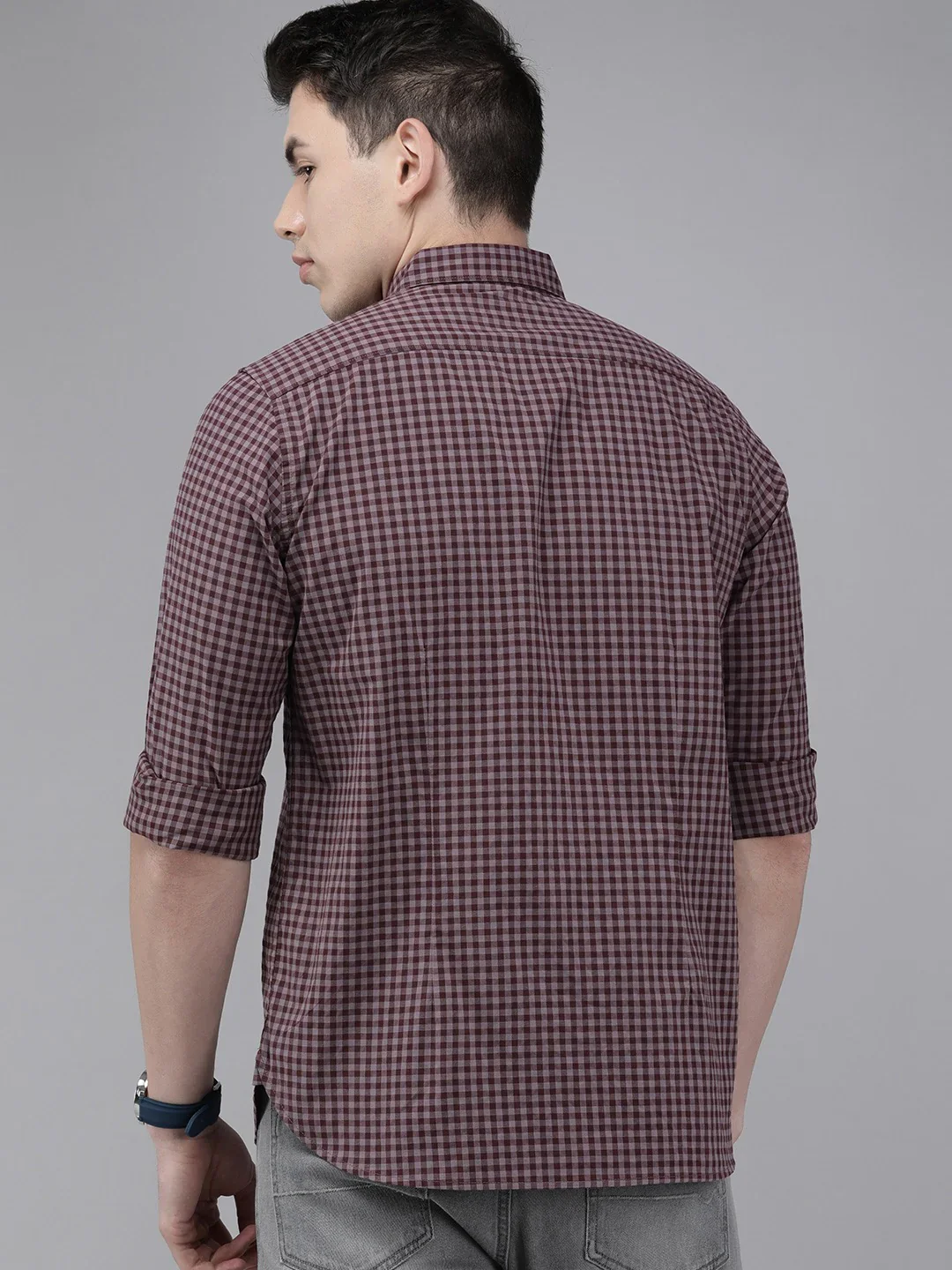 Men Maroon Casual Shirt - Image 2