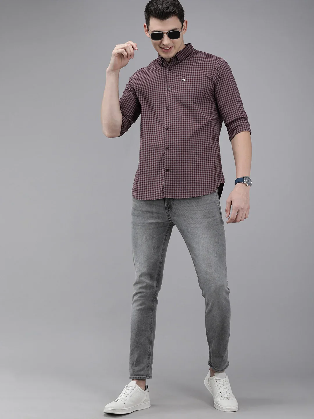 Men Maroon Casual Shirt - Image 4