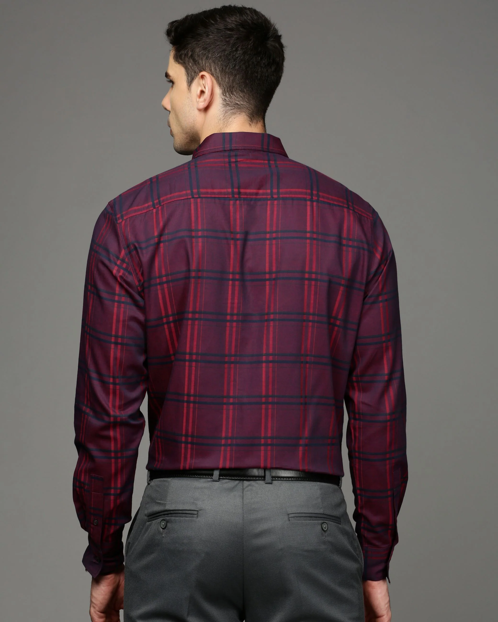Men Maroon Cotton Blend Slim Shirt - Image 5