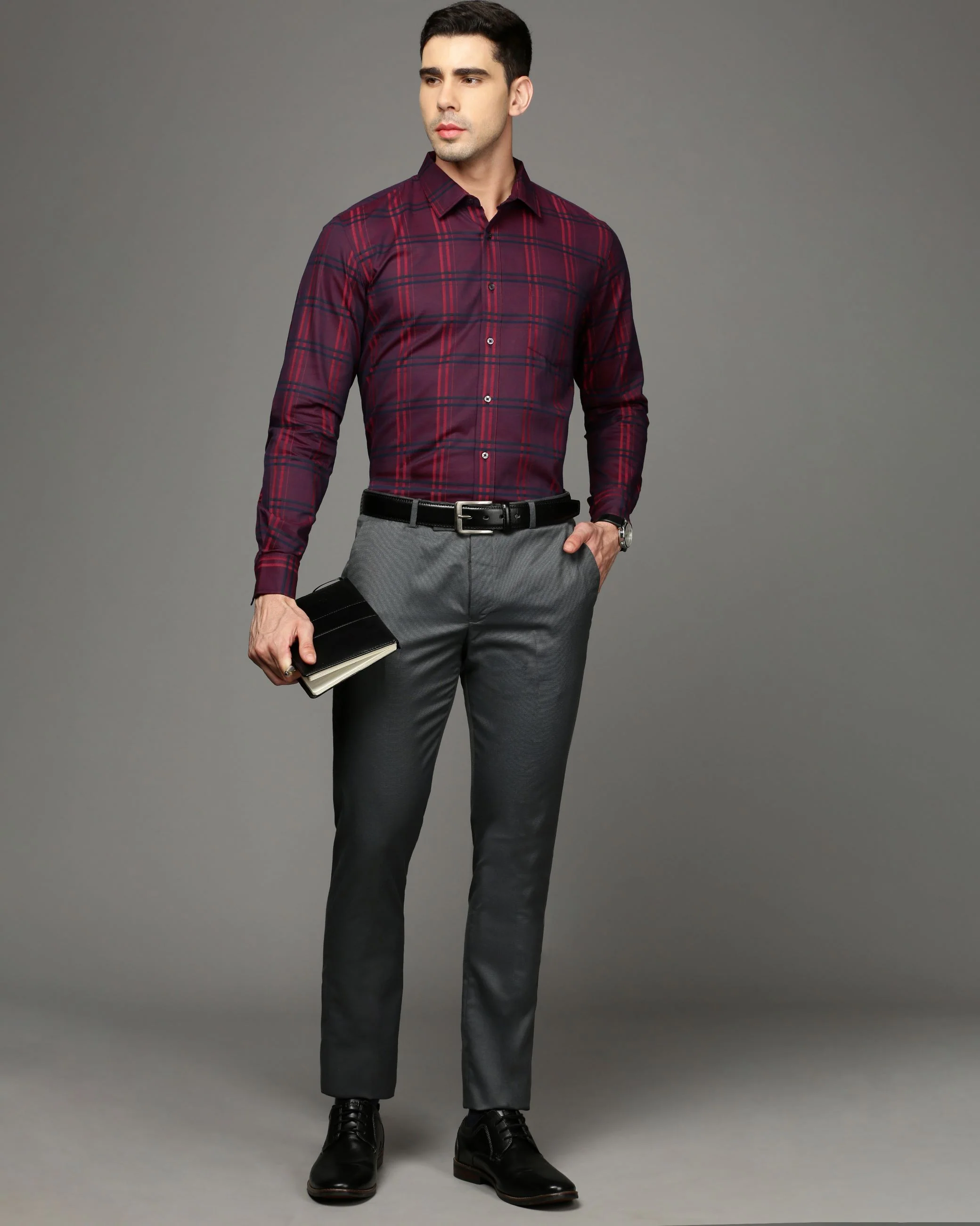 Men Maroon Cotton Blend Slim Shirt - Image 6