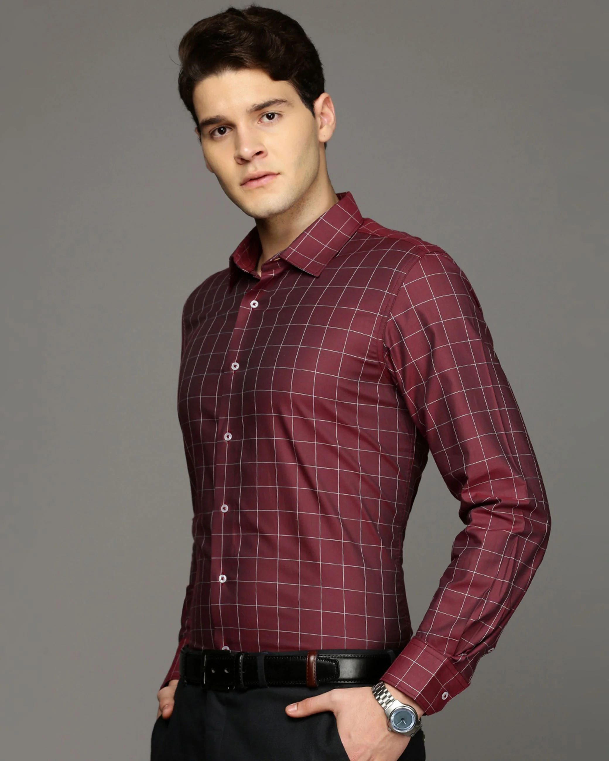 Men Maroon Cotton Blend Slim Shirt - Image 3