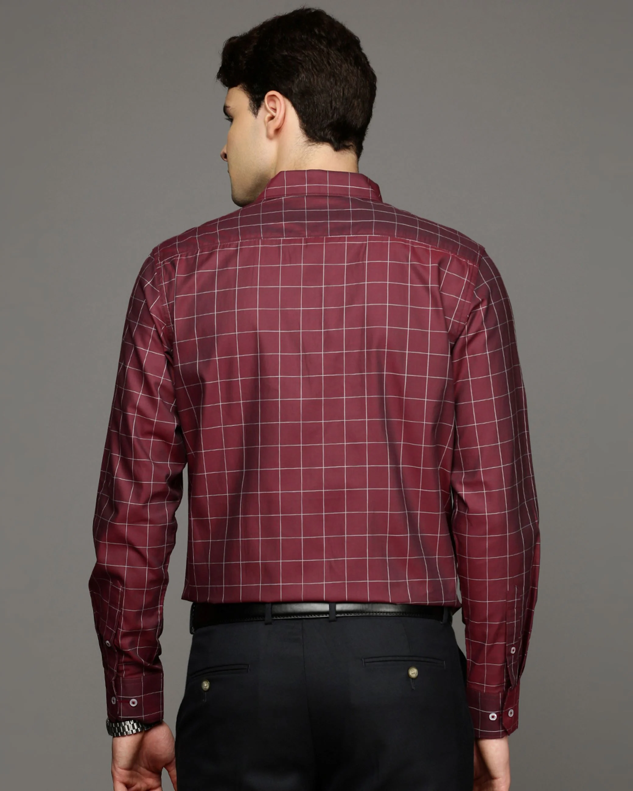 Men Maroon Cotton Blend Slim Shirt - Image 4