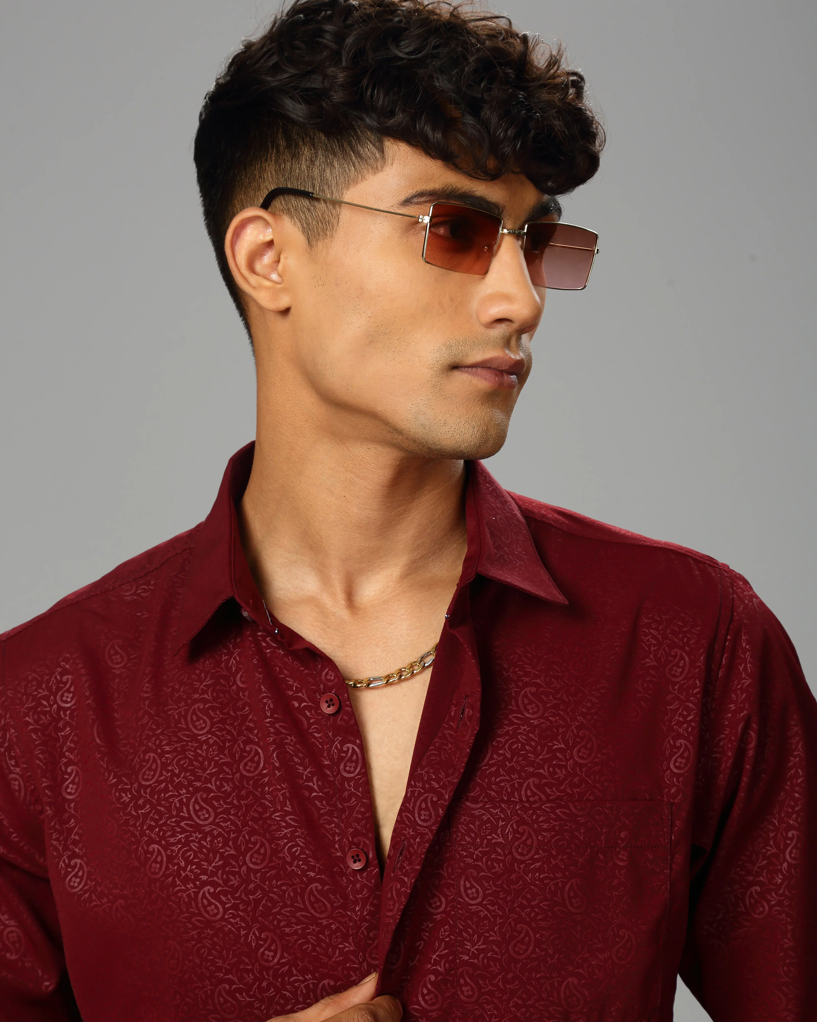 Men Maroon Cotton Slim Shirt - Image 2