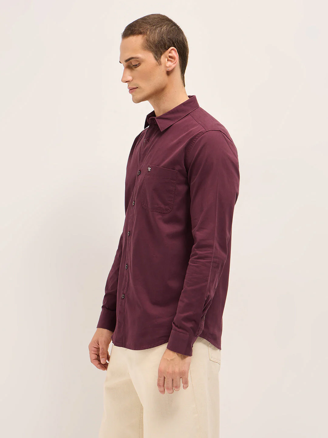 Men Maroon Cotton Solid Slim Fit Casual Shirt - Image 3