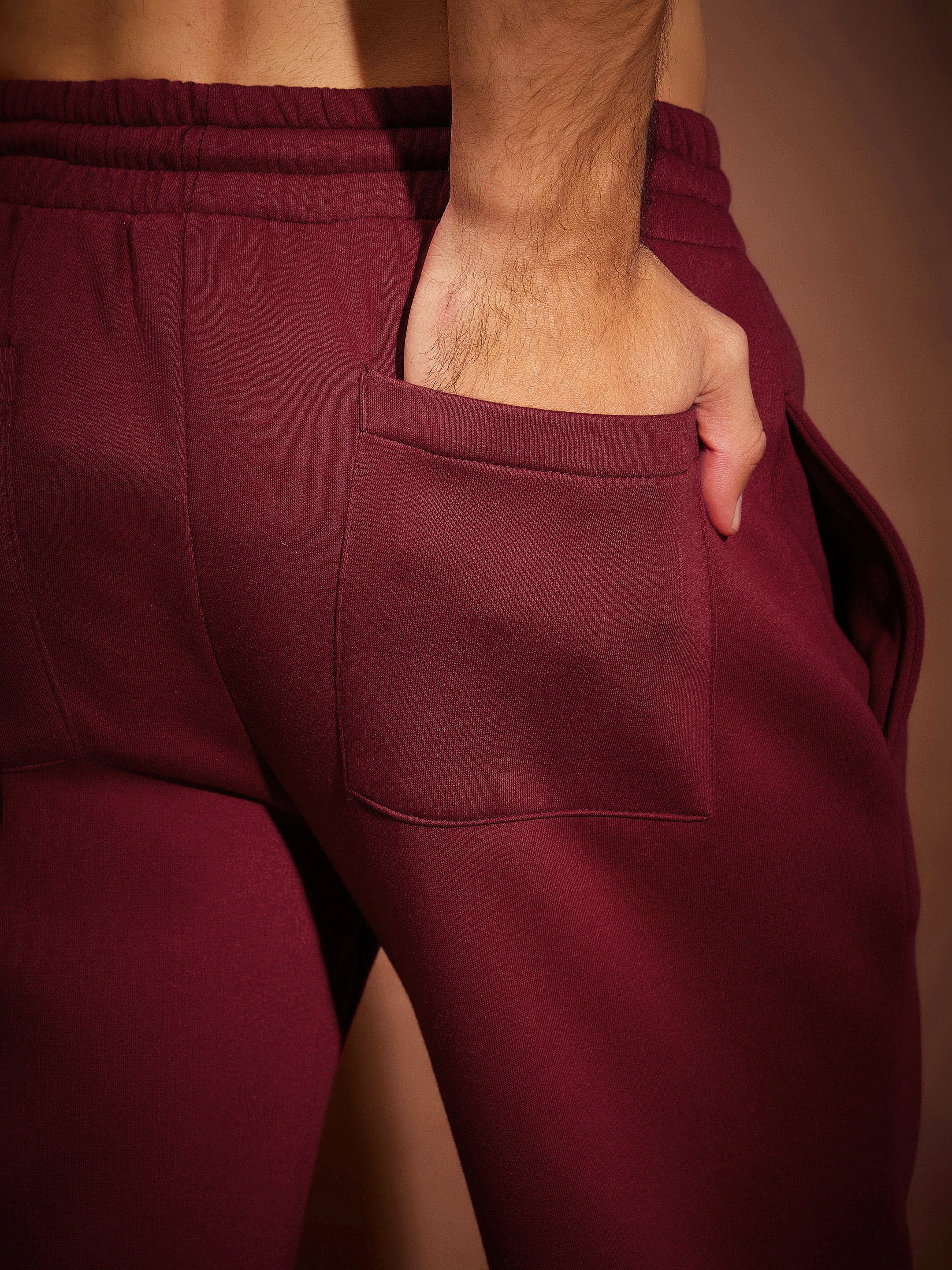 Men Maroon Front Zipper Oversized Sweatshirt With Joggers - Image 5