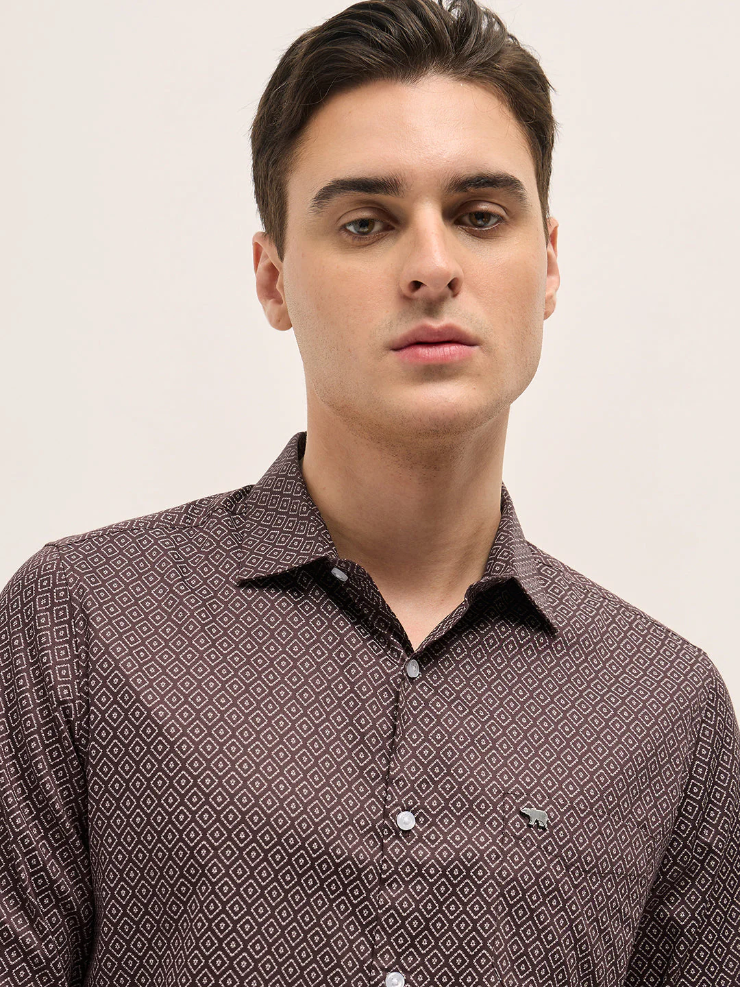 Men Maroon Geometric Printed Tailored Fit Formal Shirt - Image 5