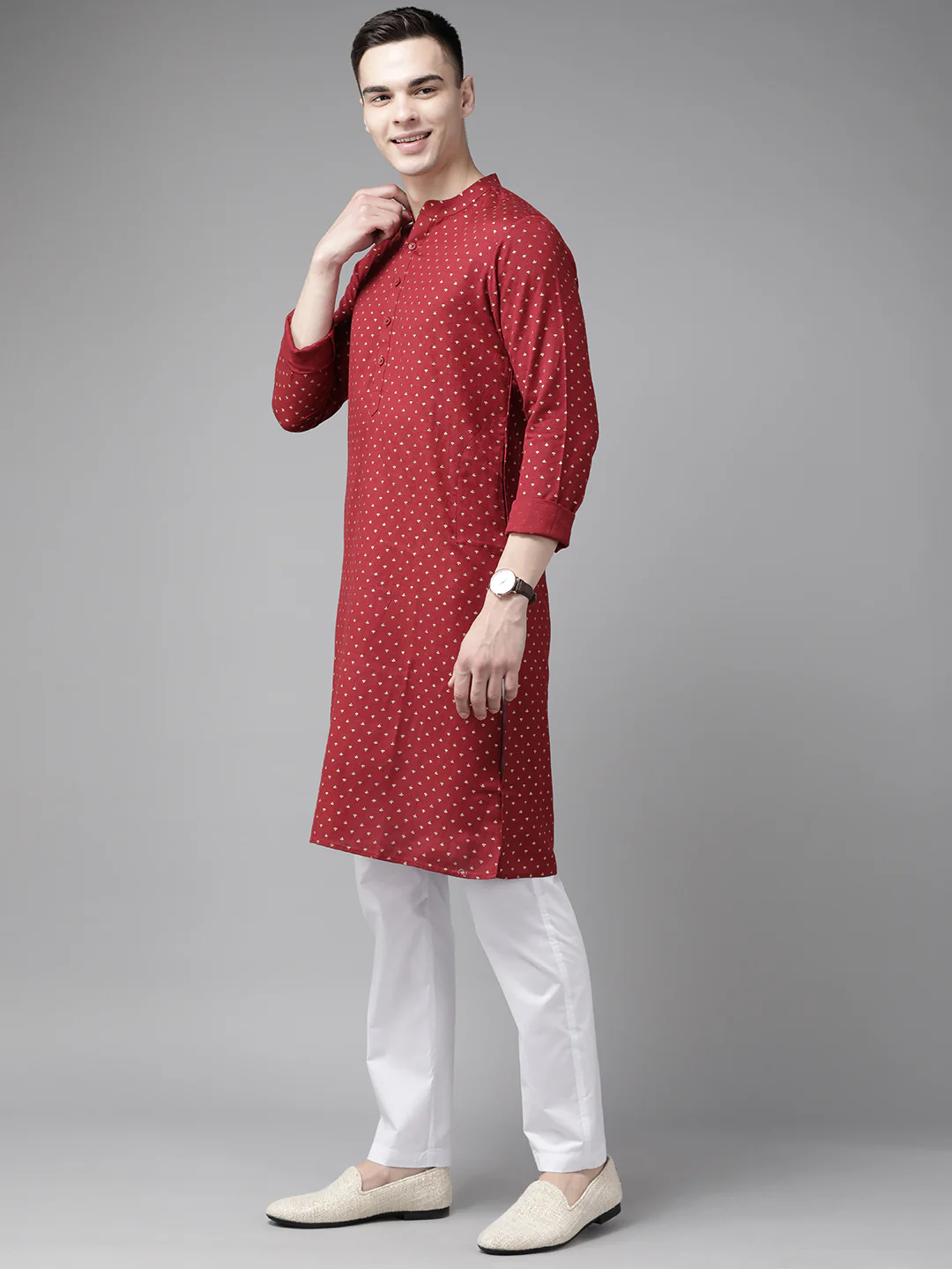 Men Maroon & Gold Printed Straight Kurta - Image 4