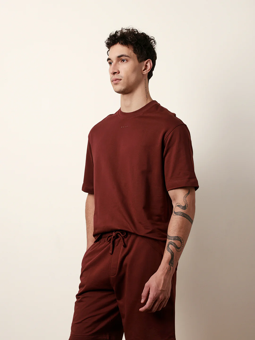 Men Maroon Half Sleeve Oversize T-Shirt - Image 4