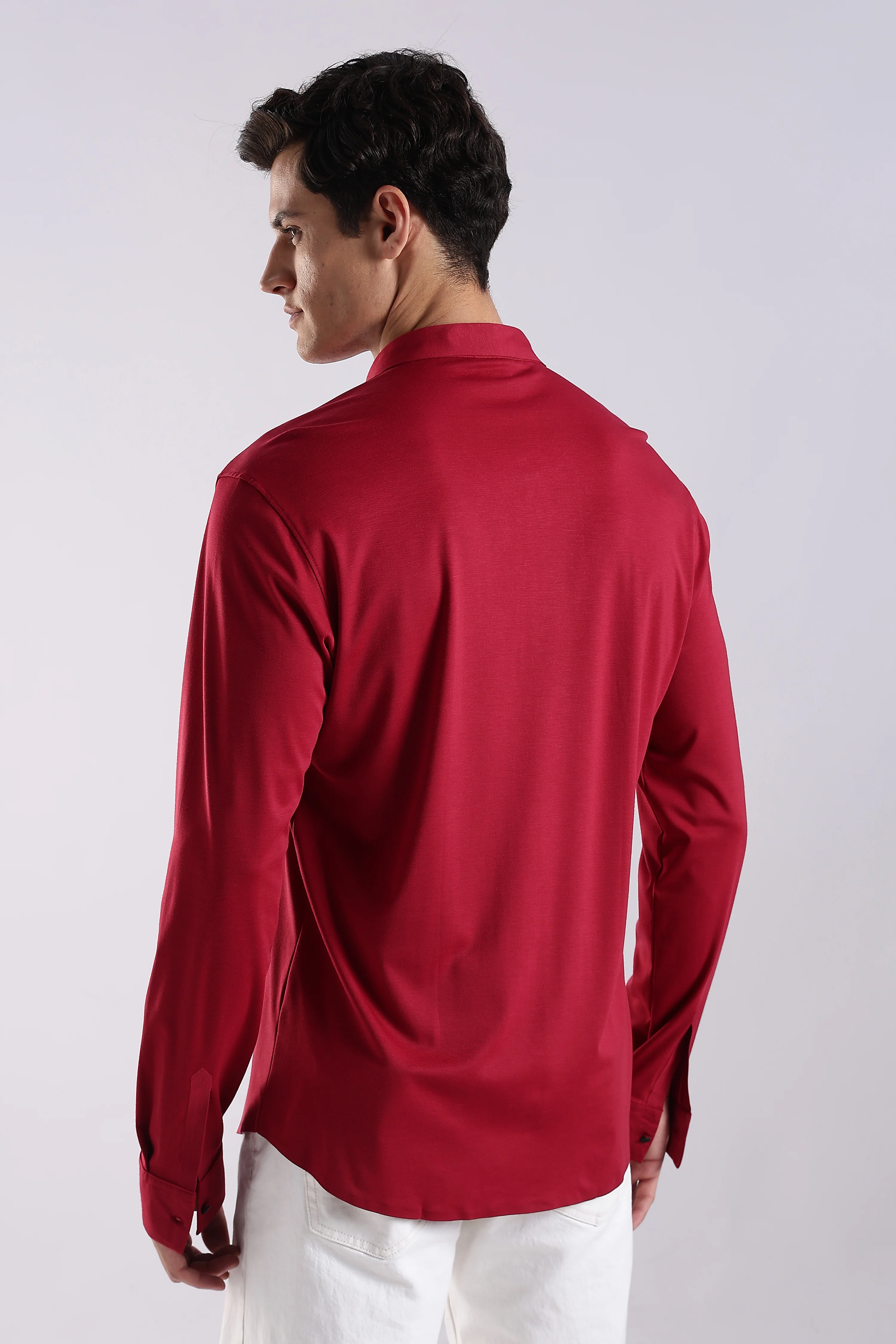 Men Maroon Knitted Slim Fit Shirt - Image 2