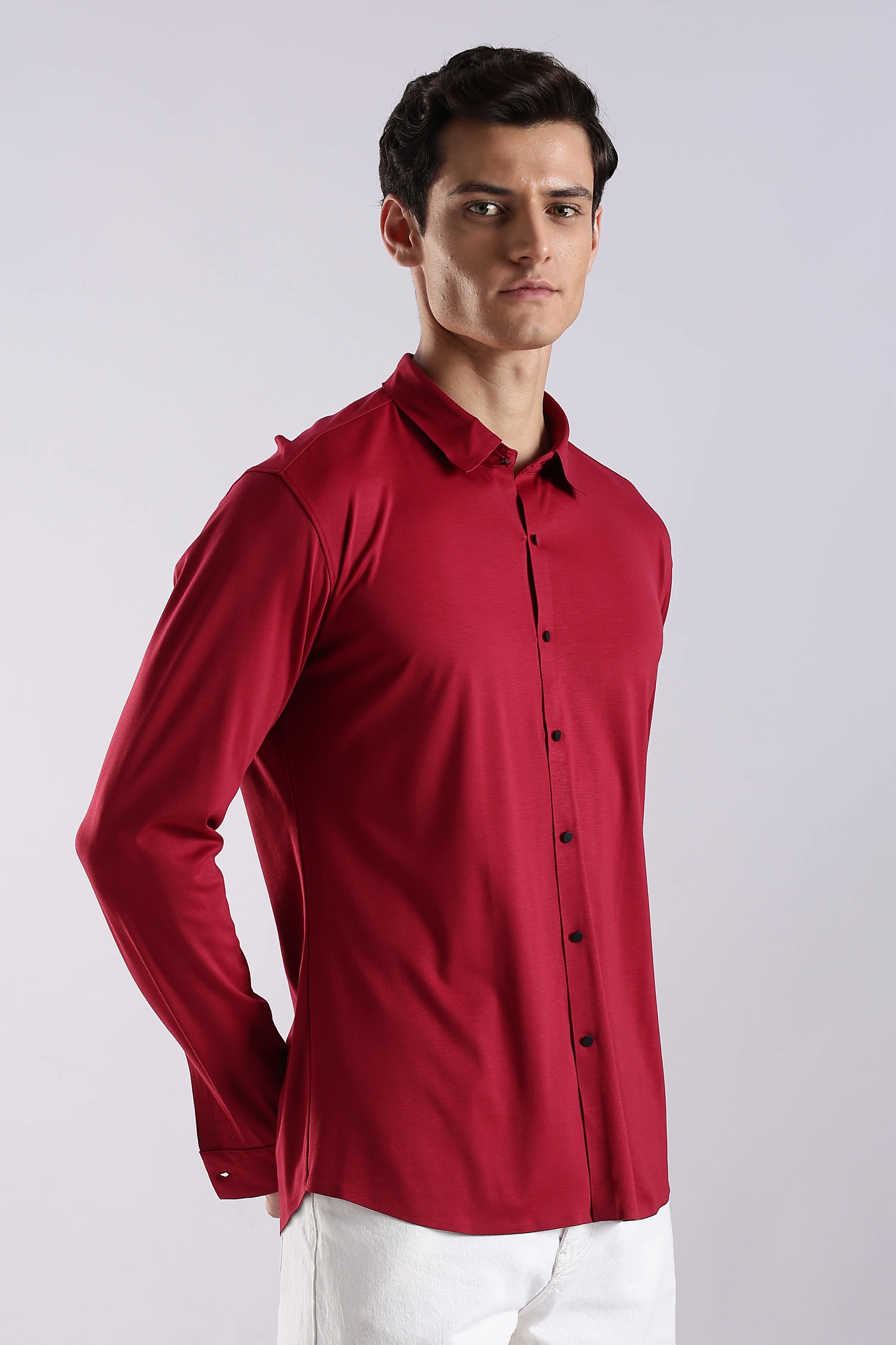Men Maroon Knitted Slim Fit Shirt - Image 4