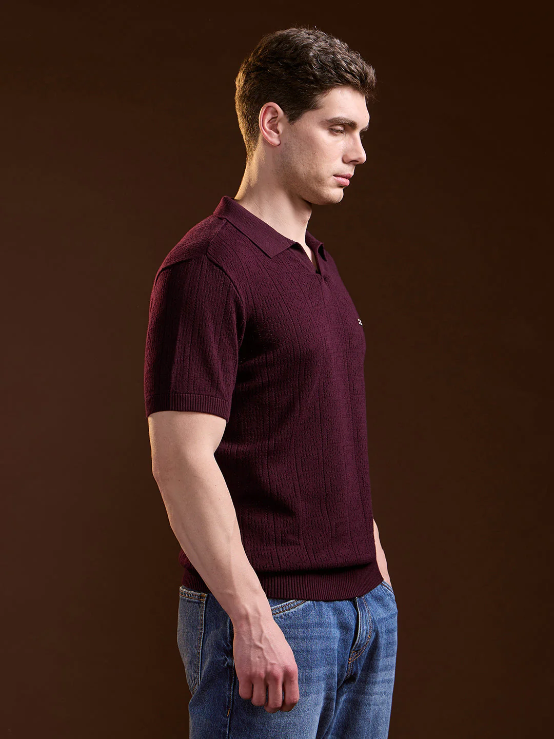 Men Maroon Perforated Texture Design Slim Fit Polo - Image 3