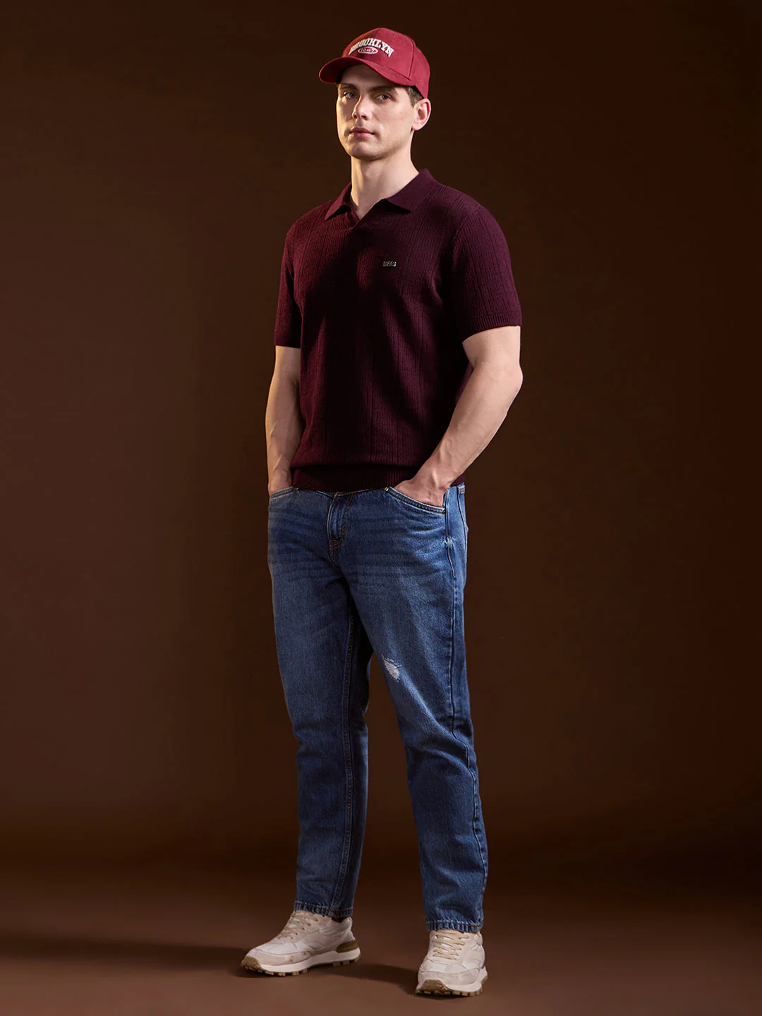 Men Maroon Perforated Texture Design Slim Fit Polo - Image 4
