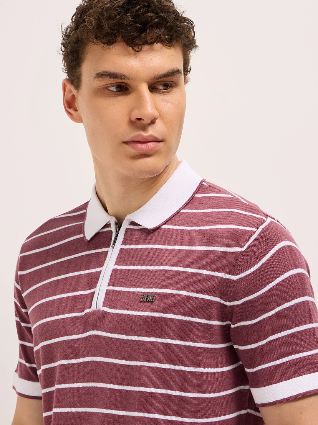 Men Maroon Slim Fit Polo - Image 5