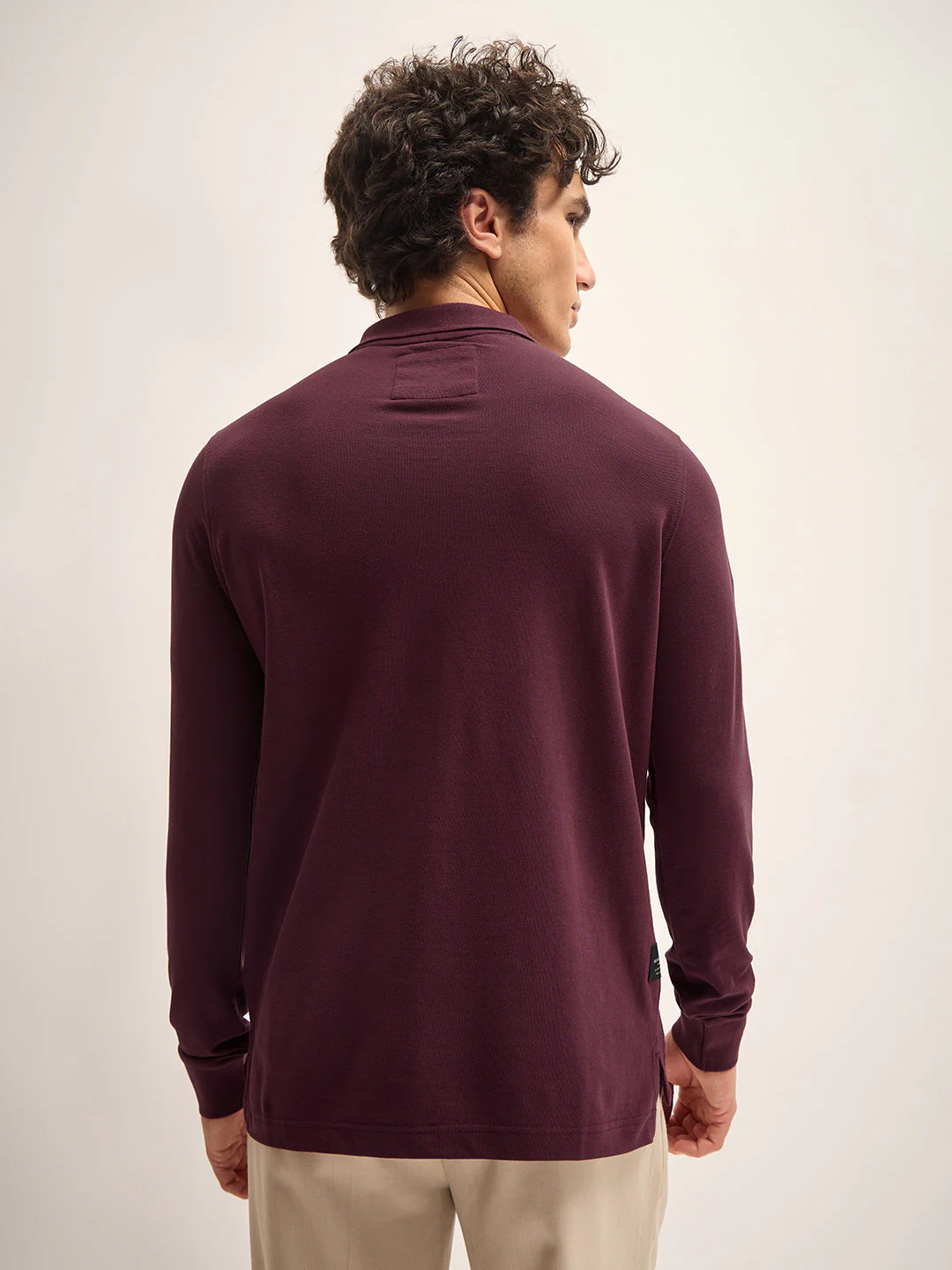 Men Maroon Solid Regular Fit Polo Collar T-shirt - Image 2