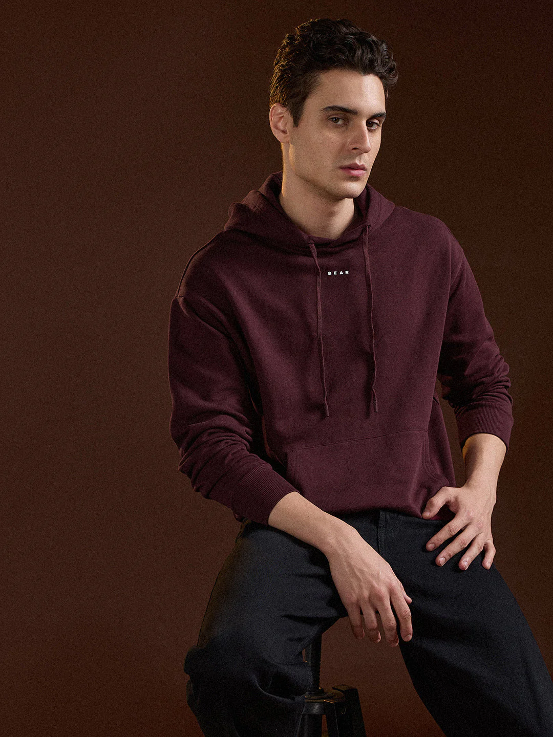 Men Maroon Solid Relax Fit Hoodie