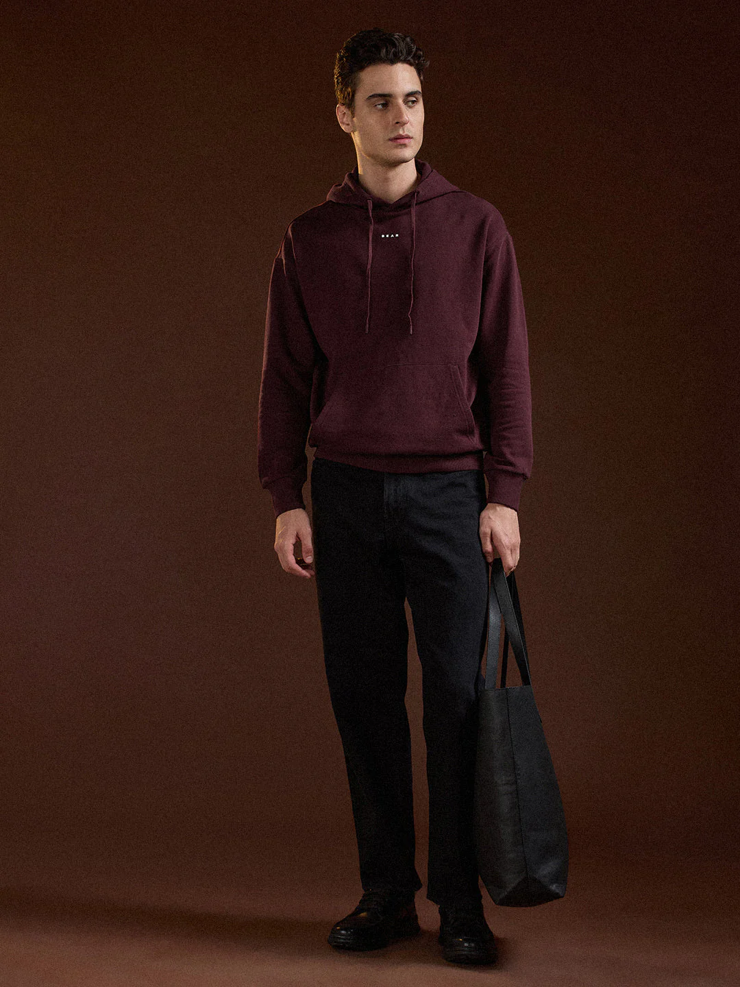 Men Maroon Solid Relax Fit Hoodie - Image 4