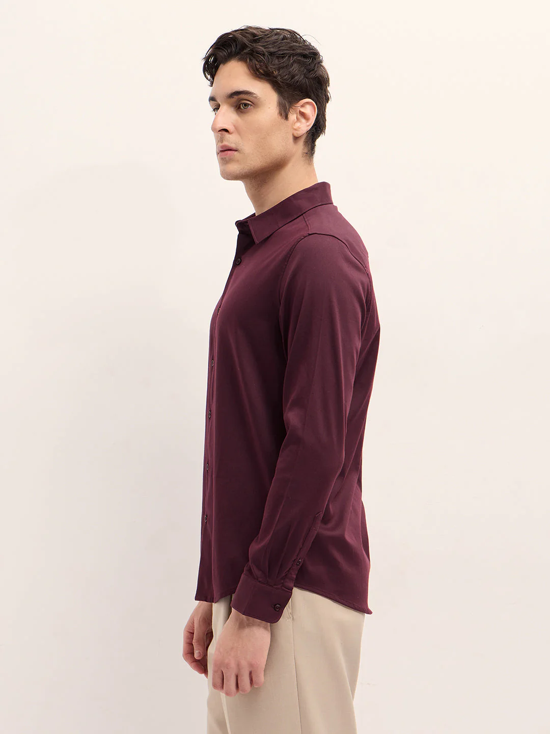 Men Maroon Solid Slim Fit Casual Shirt - Image 3