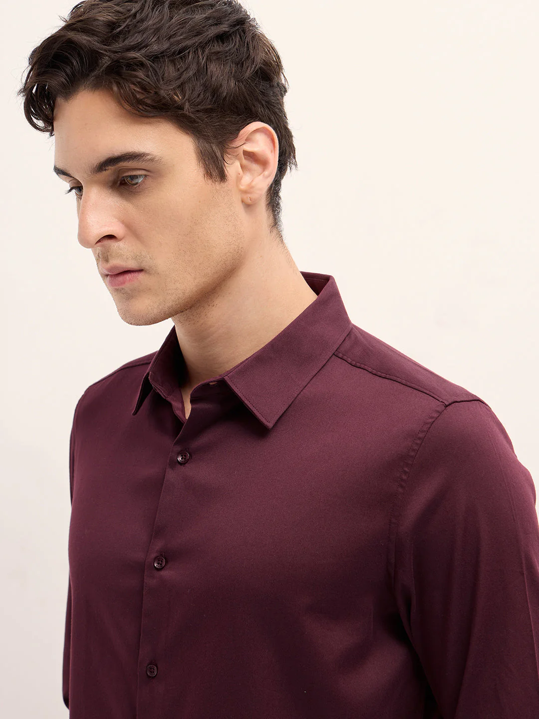 Men Maroon Solid Slim Fit Casual Shirt - Image 5