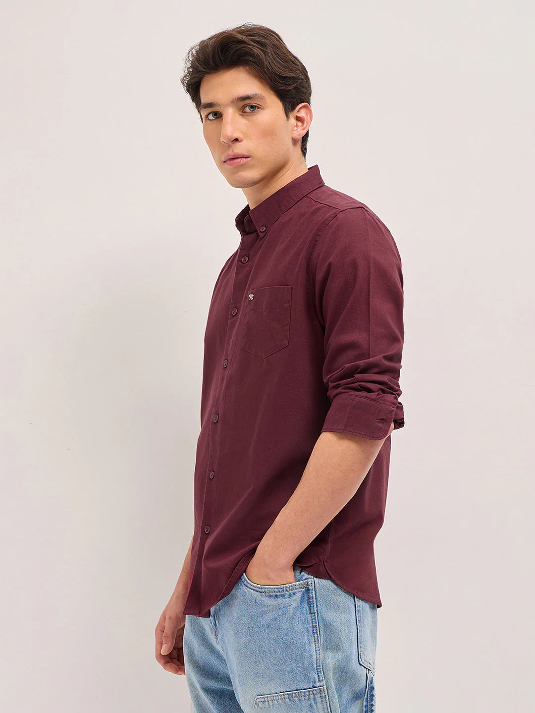 Men Maroon Solid Slim Fit Casual Shirt - Image 3
