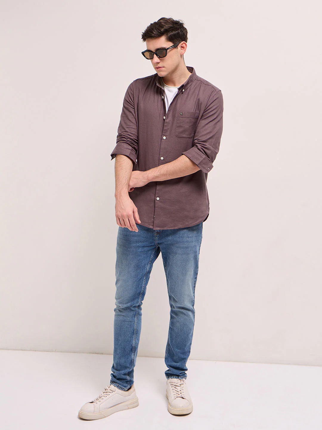 Men Maroon Solid Slim Fit Casual Shirt - Image 4