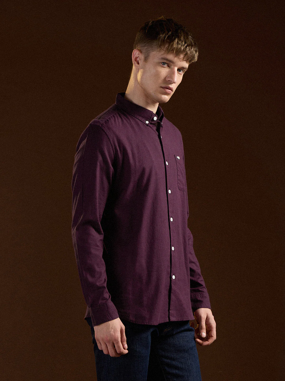 Men Maroon Solid Slim Fit Cotton Casual Shirt - Image 3