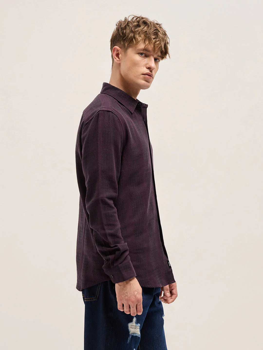 Men Maroon Striped Slim Fit Casual Shirt - Image 3
