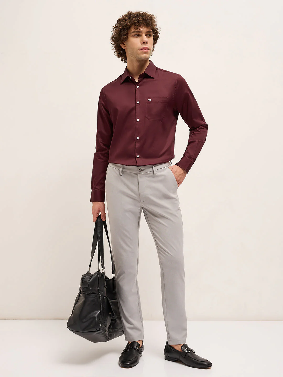 Men Maroon Tailored Fit Solid Formal Shirt - Image 4