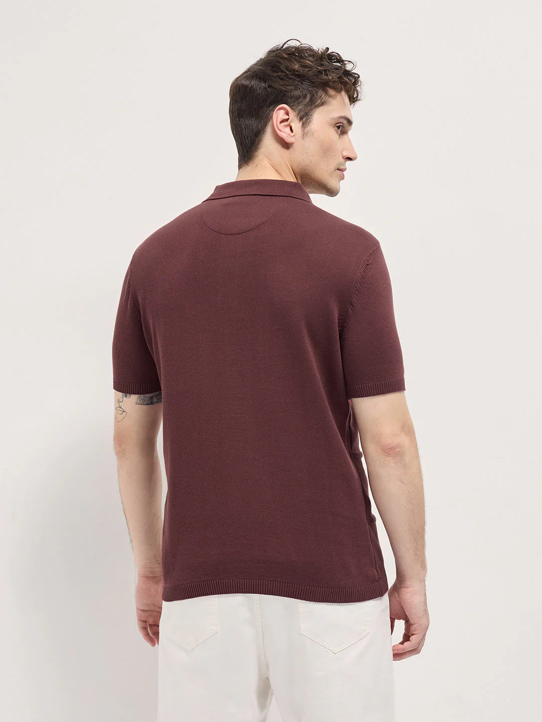 Men Maroon Textured Checkered Design Slim Fit Polo - Image 2