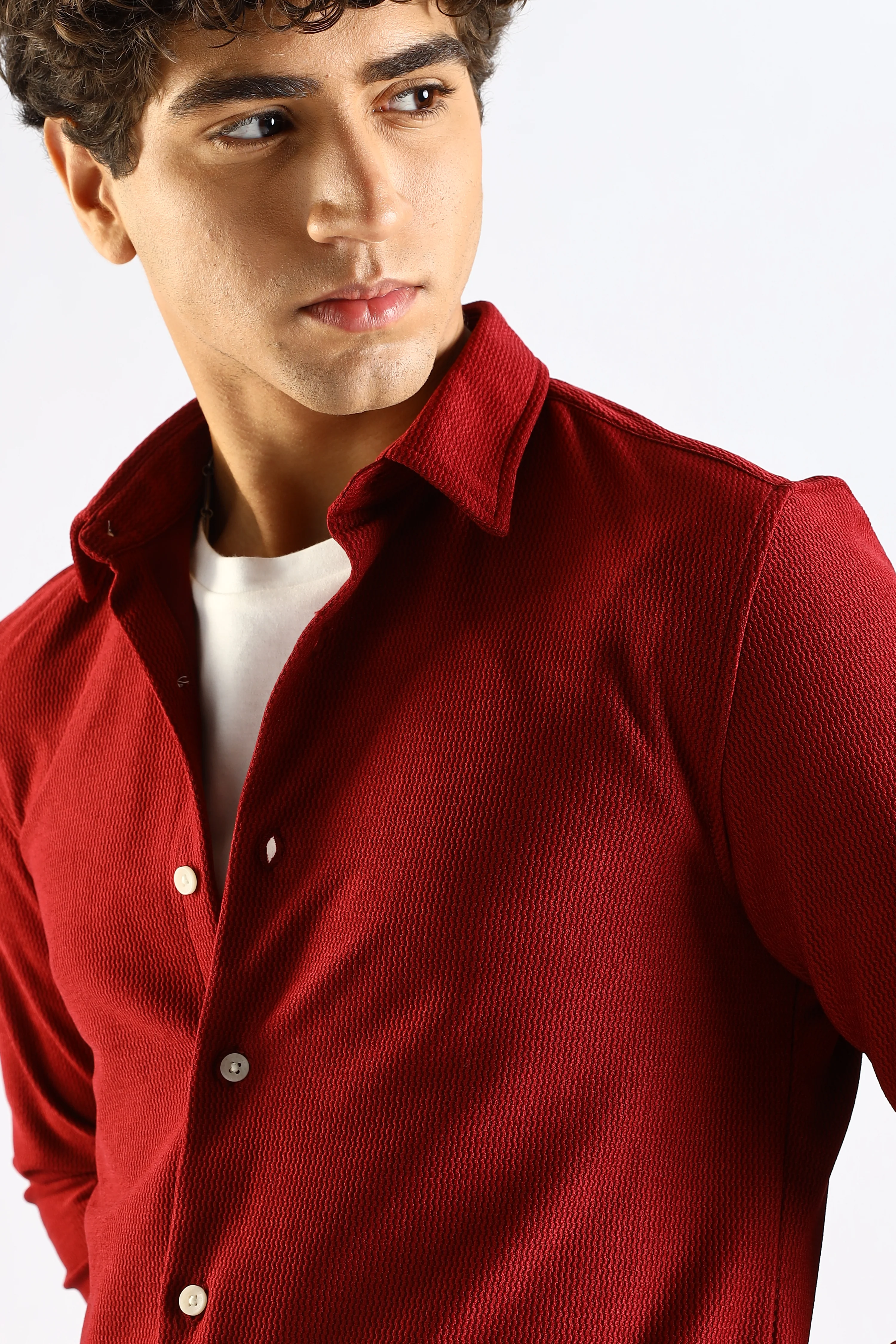 Men Maroon Textured Spread Collar Shirt - Image 12