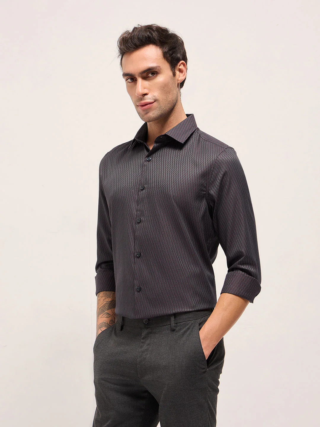 Men Maroon Woven Design Tailored Fit Formal Shirt - Image 3