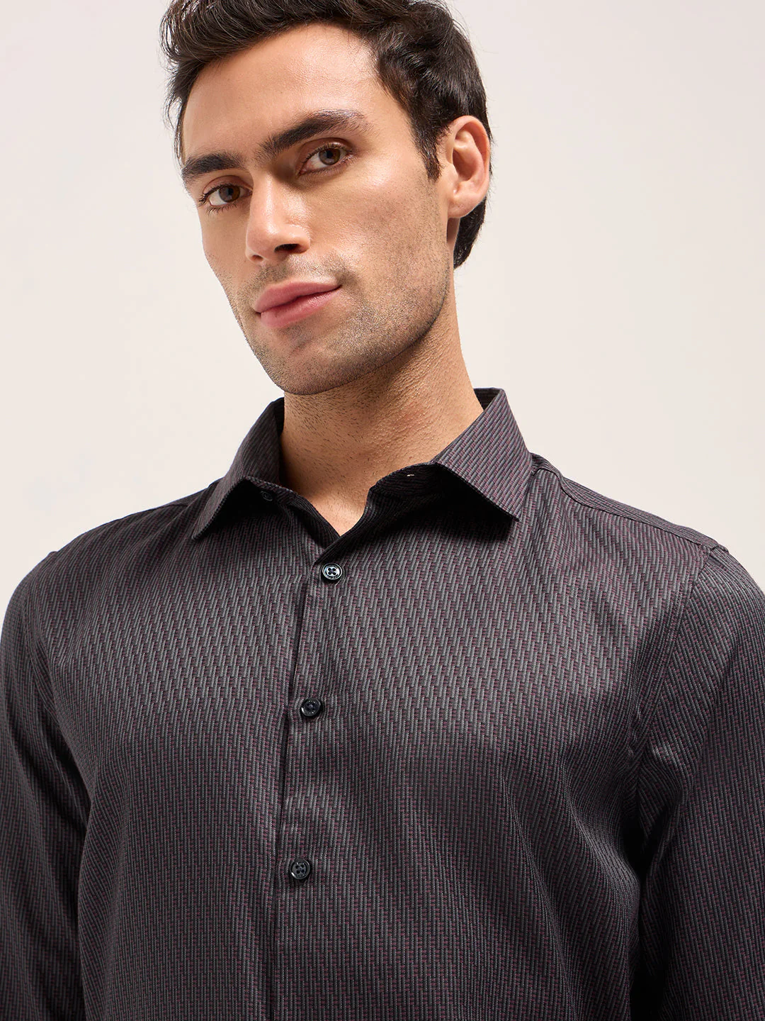 Men Maroon Woven Design Tailored Fit Formal Shirt - Image 5