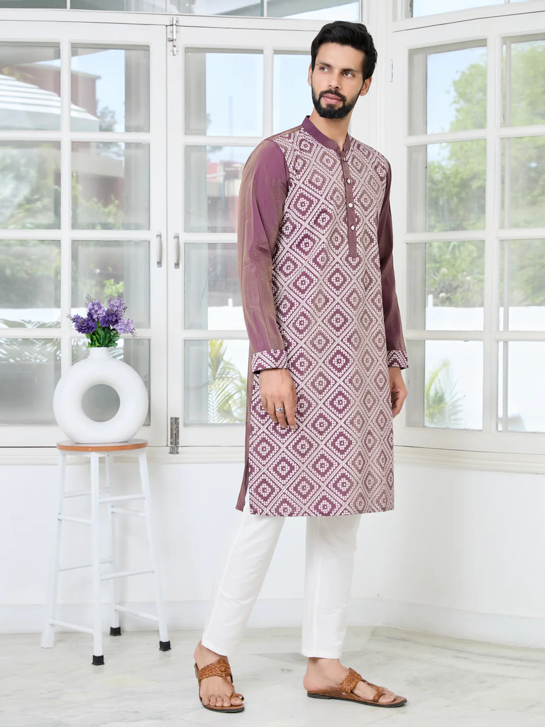 Men Mauve Embossed Kurta - Image 3