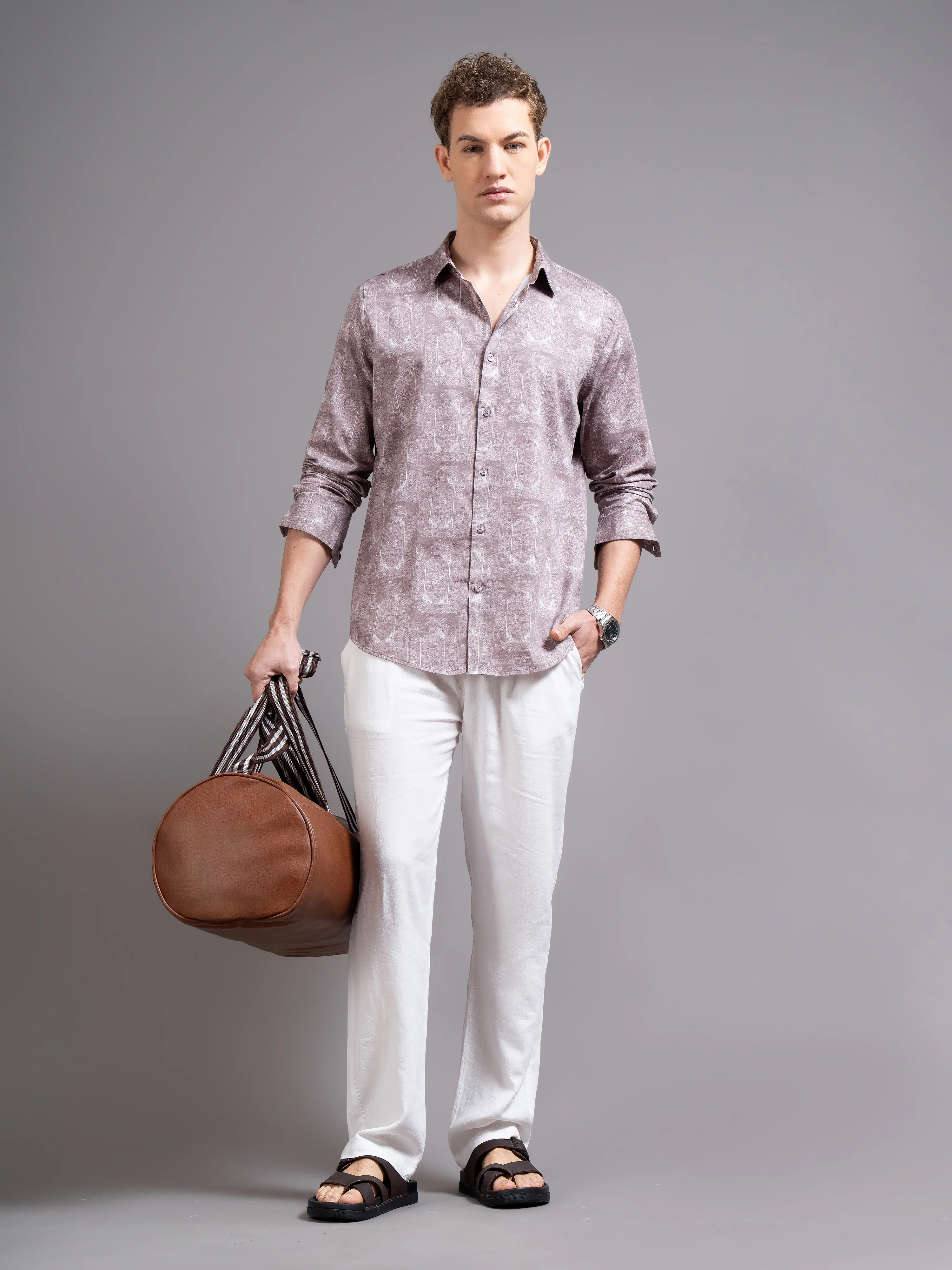 Men Mauve Geometric Print Shirt - Image 5