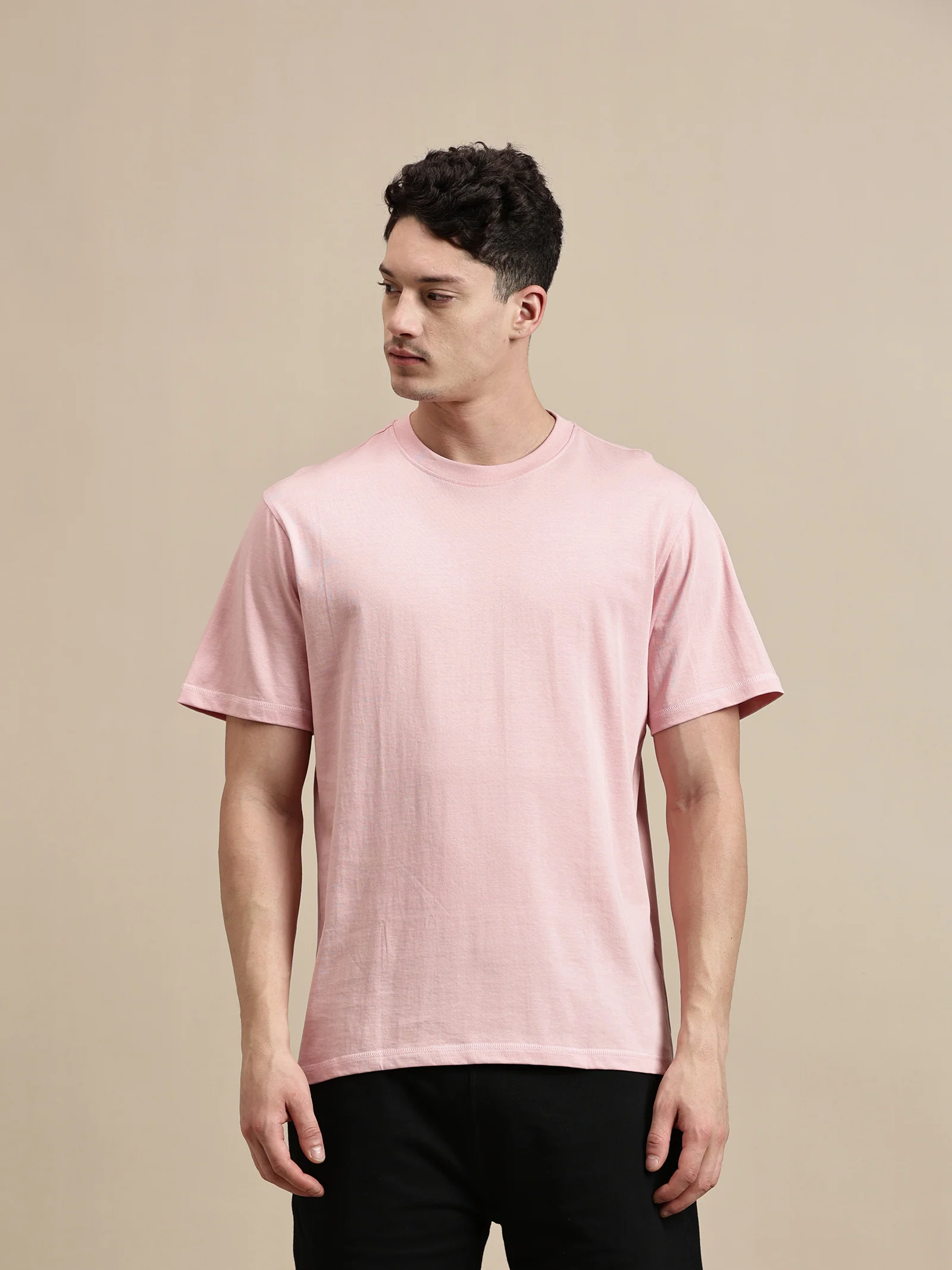 Men Mauve Half Sleeve T-Shirt - Image 2