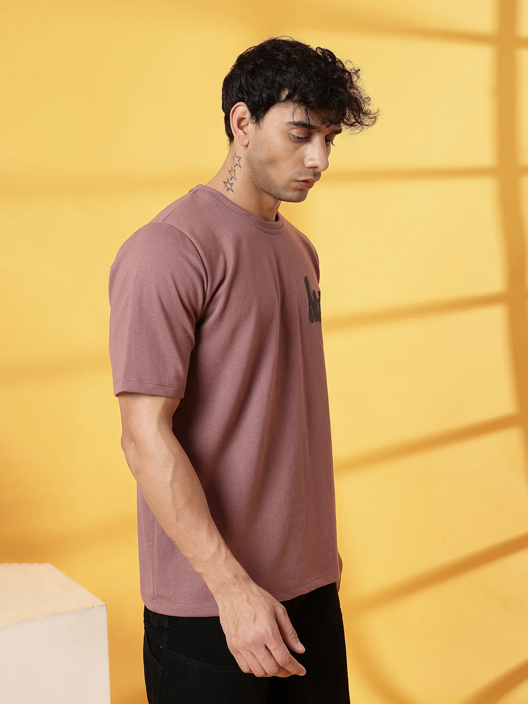 Men Mauve Terry Oversized Printed T-shirt - Image 4