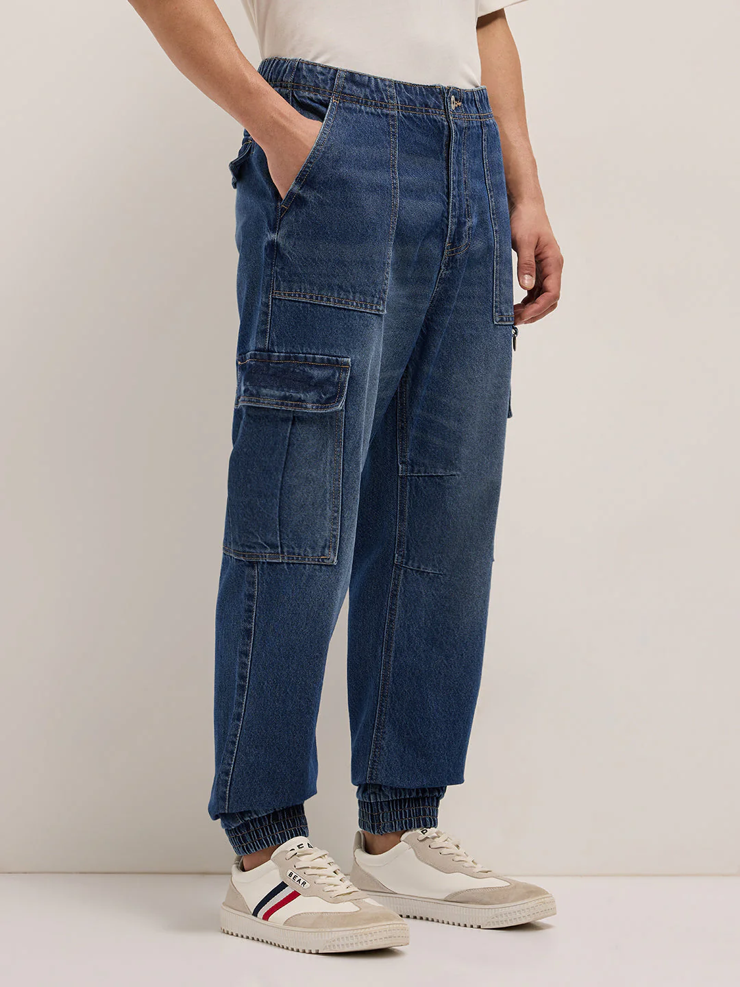 Men Mid Blue Baggy Fit Jogger-Style jean - Image 3
