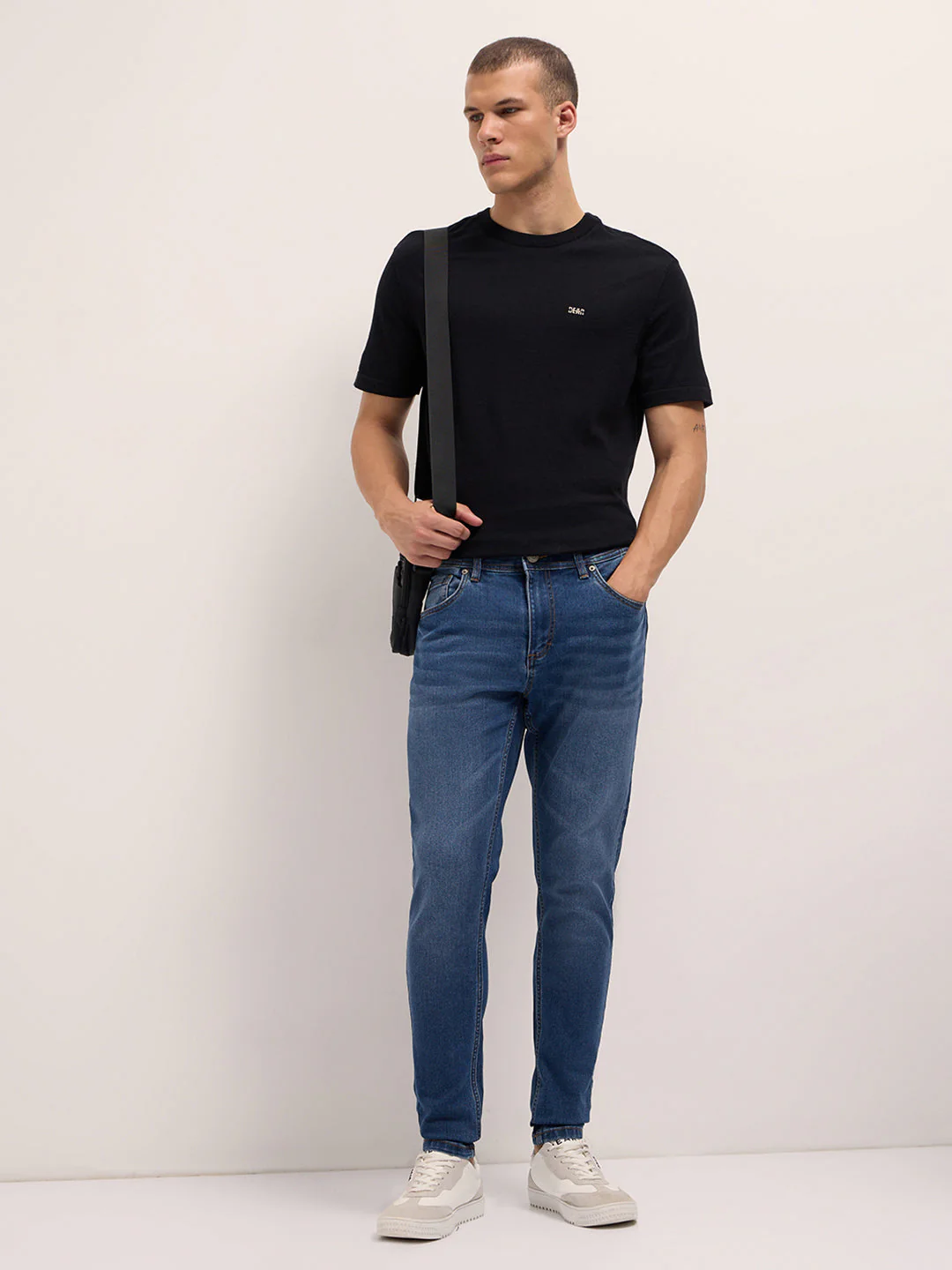 Men Mid Blue Mid-Rise Skinny Fit Jeans - Image 4