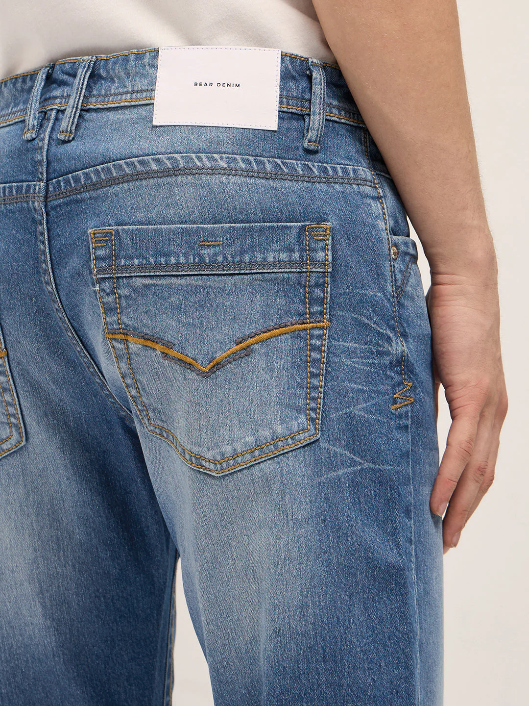 Men Mid Blue Mid-Rise Slim Fit Jeans - Image 6