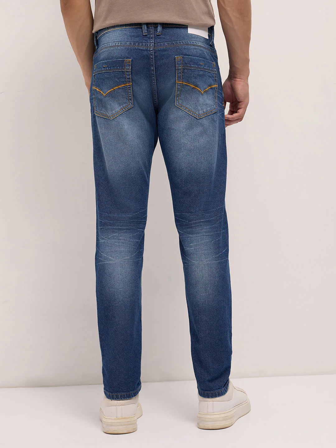 Men Mid Blue Mid-Rise Slim Fit Jeans - Image 2