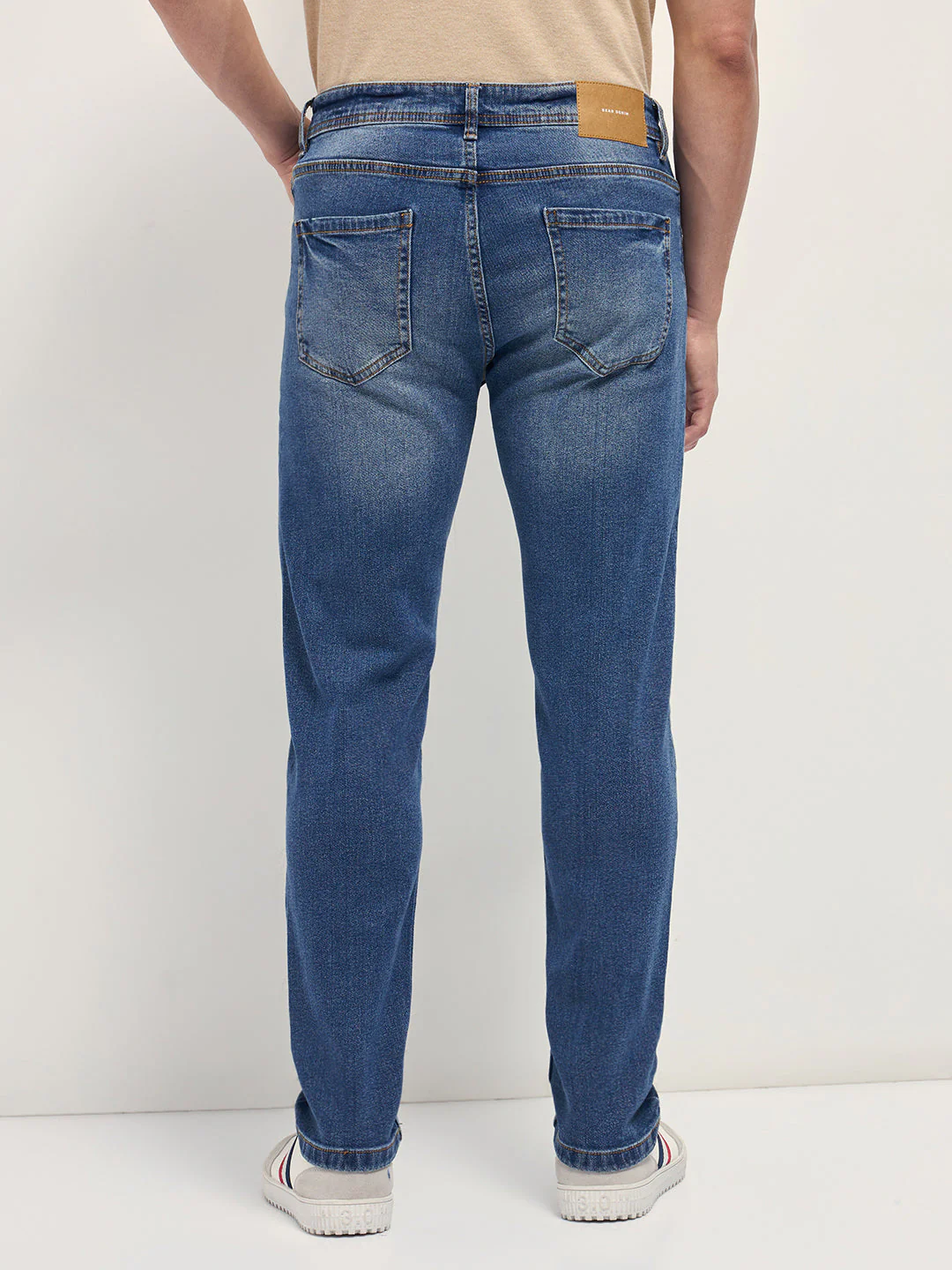 Men Mid Blue Mid-Rise Slim Fit Jeans - Image 2