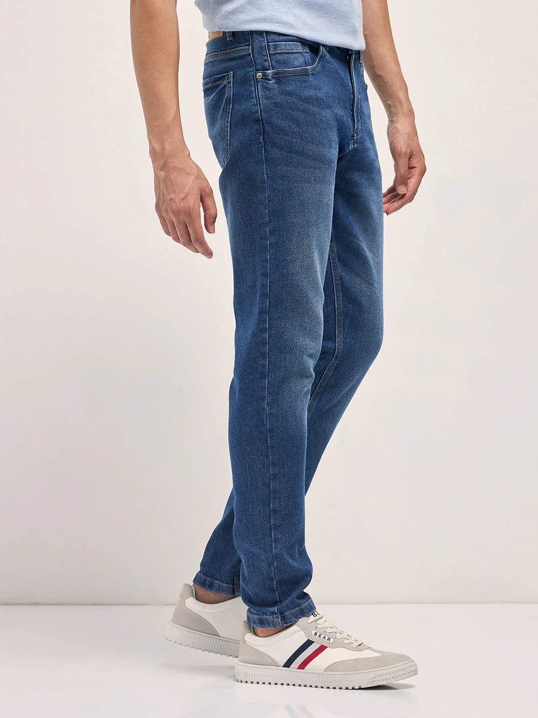 Men Mid Blue Mid-Rise Slim Fit Jeans