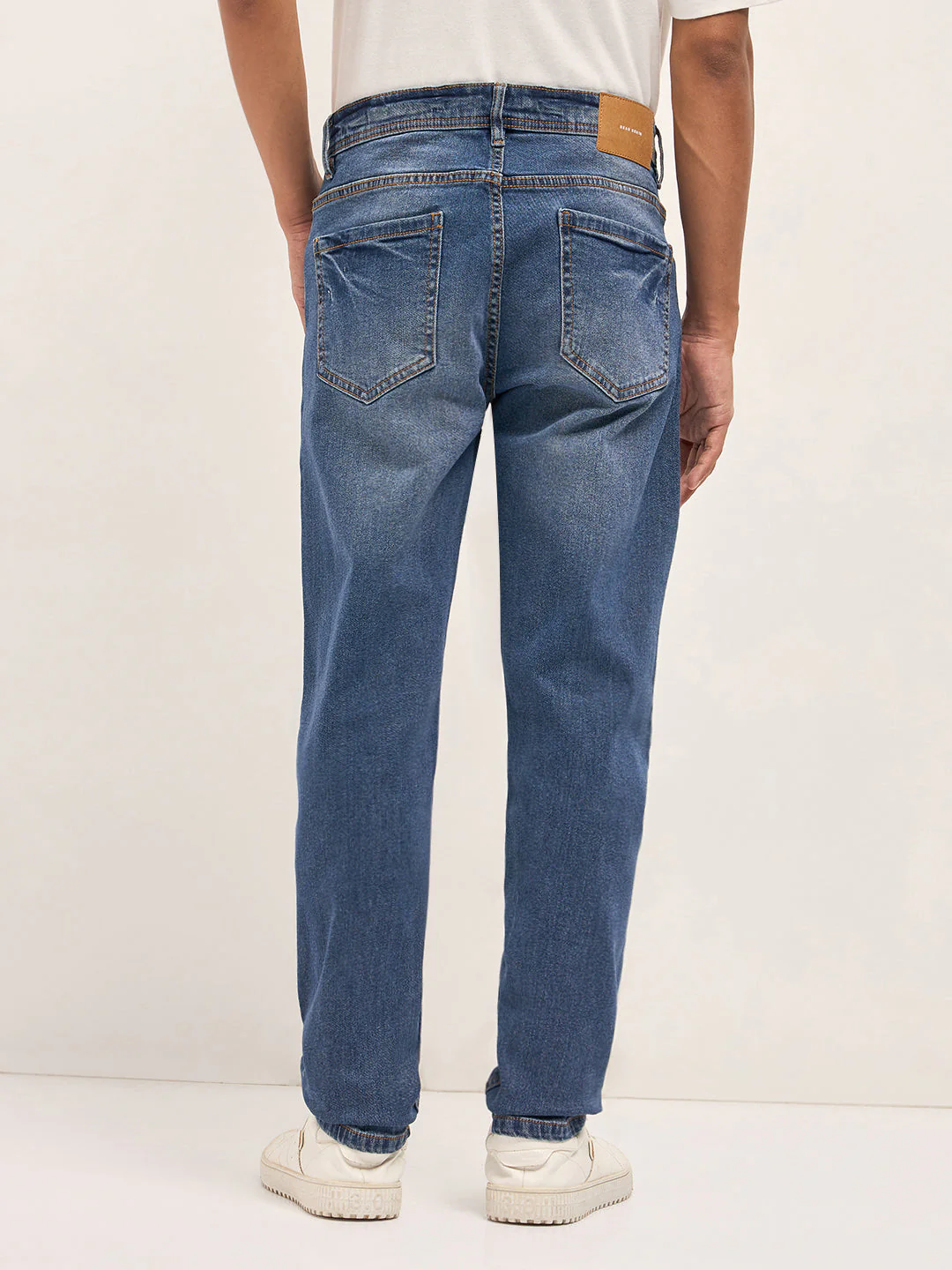 Men Mid Blue Mid-Rise Slim Fit Jeans - Image 2