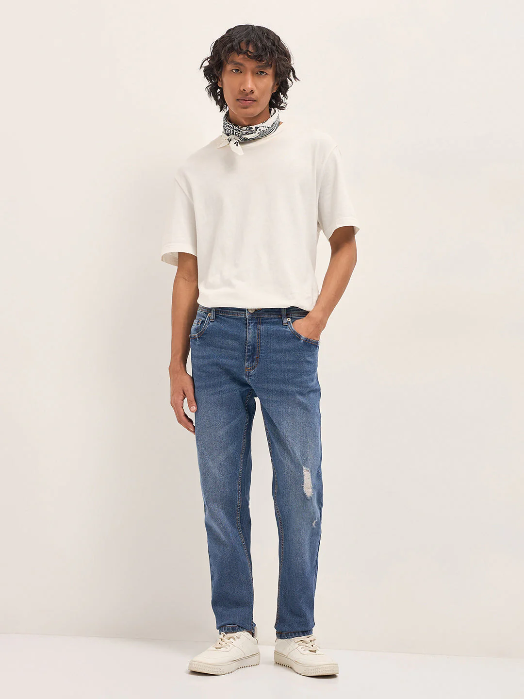 Men Mid Blue Mid-Rise Slim Fit Jeans - Image 4