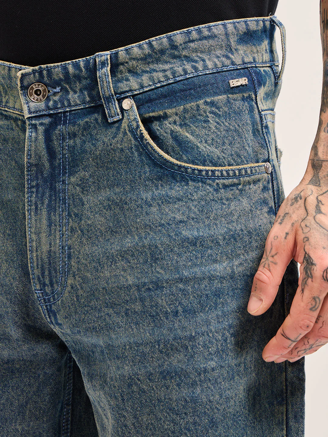 Men Mid Blue Mid-Rise Straight Fit Jeans - Image 5
