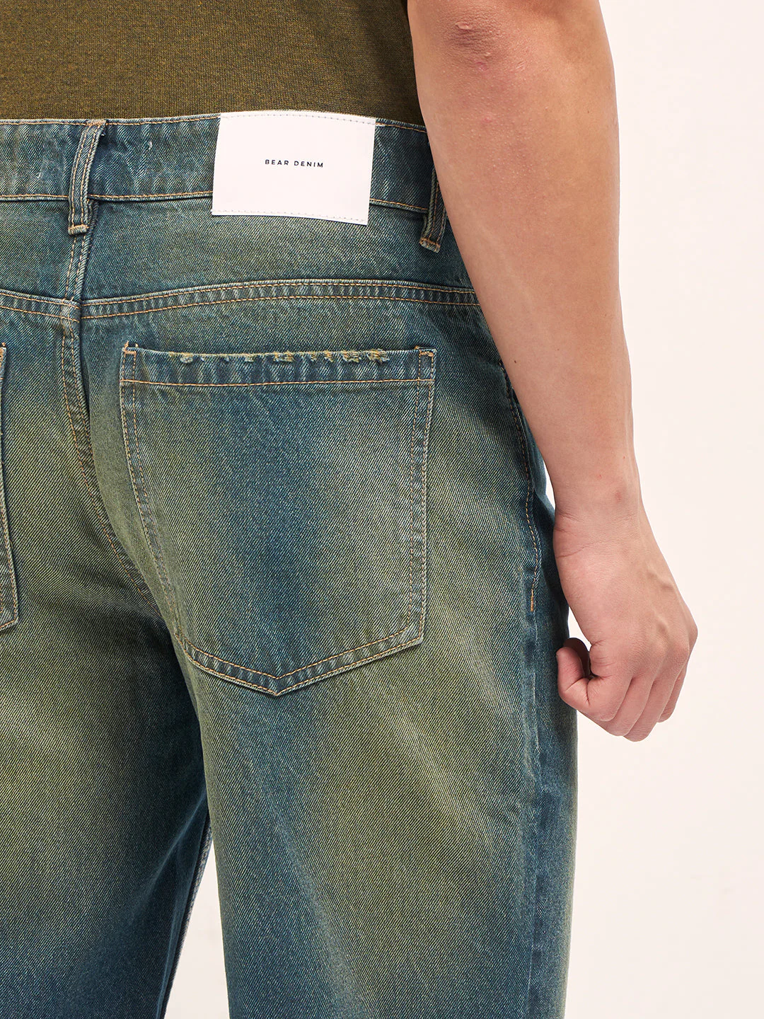 Men Mid Blue Mid-Rise Straight Fit Jeans - Image 6
