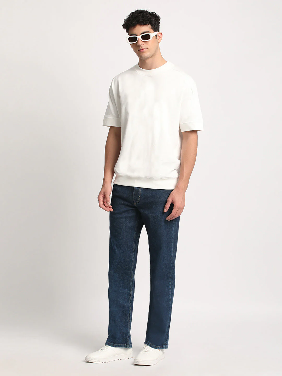 Men Mid Blue Solid Mid Rise Straight Fit Jean - Image 5